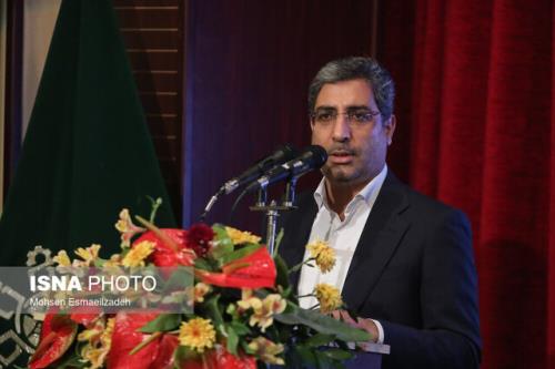 نرخ تسهیلات بانکی صنایع به 40 درصد افزایش یابد