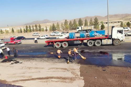 جزییات واژگونی تانکر حامل سوخت در آزادراه تهران- ساوه تشریح شد