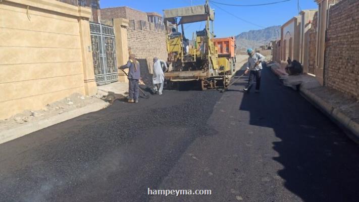 شروع نهضت آسفالت معابر در خاش