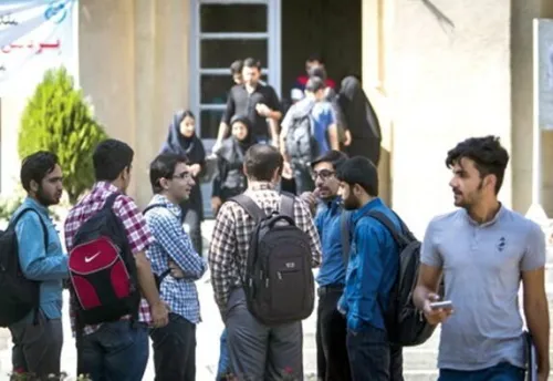 دانشجویان بر مبنای نیاز بازار آموزش می بینند؟