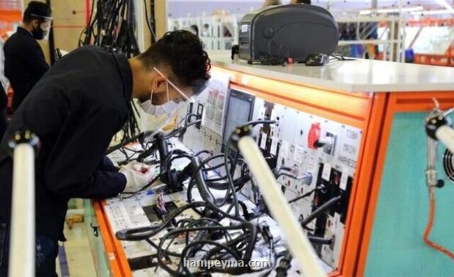 نظام دانشگاهی ما هنوز نتوانسته حلقه ارتباط با بازار کار را شکل دهد