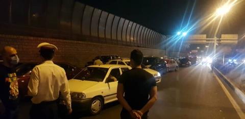 هجوم مسافران به جاده چالوس