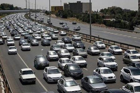 ترافیك سنگین در جاده های منتهی به تهران